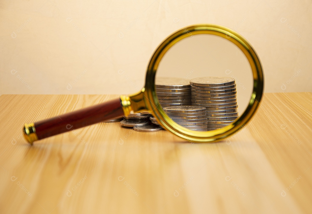 Conceitos e objetivos de economizar dinheiro e gerenciar ativos