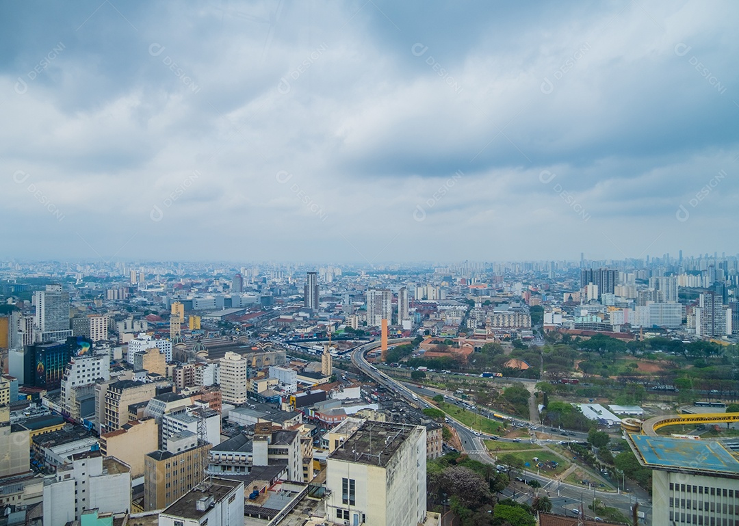 Vista aérea de prédios no centro de São Paulo