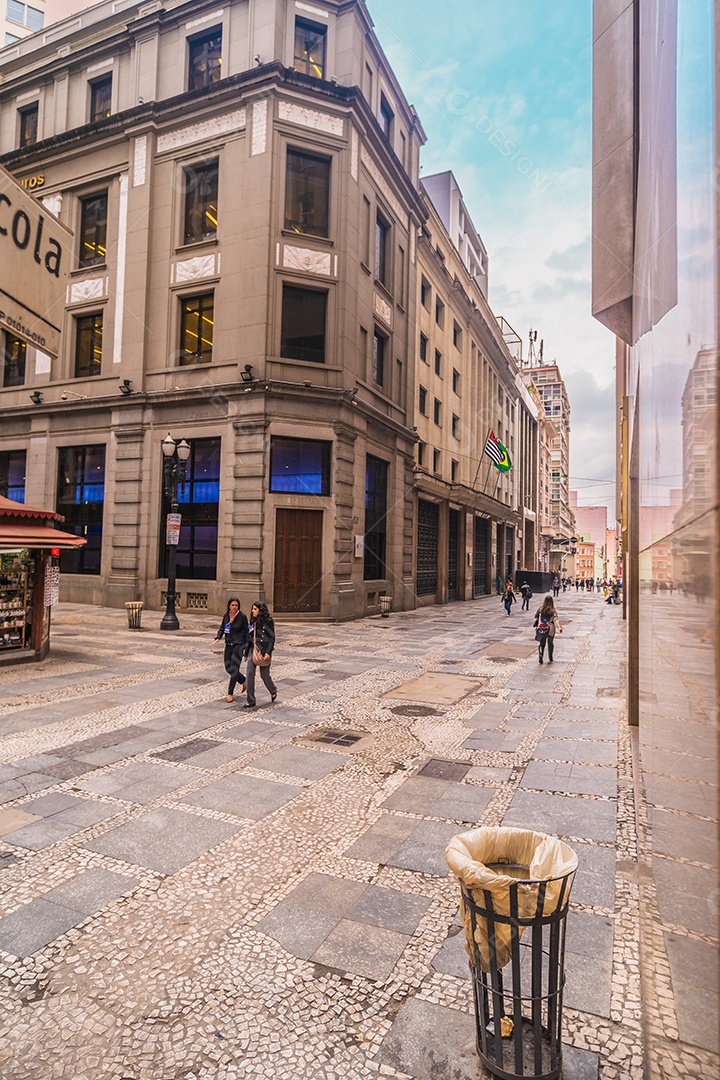Ruas e prédios do centro de São Paulo