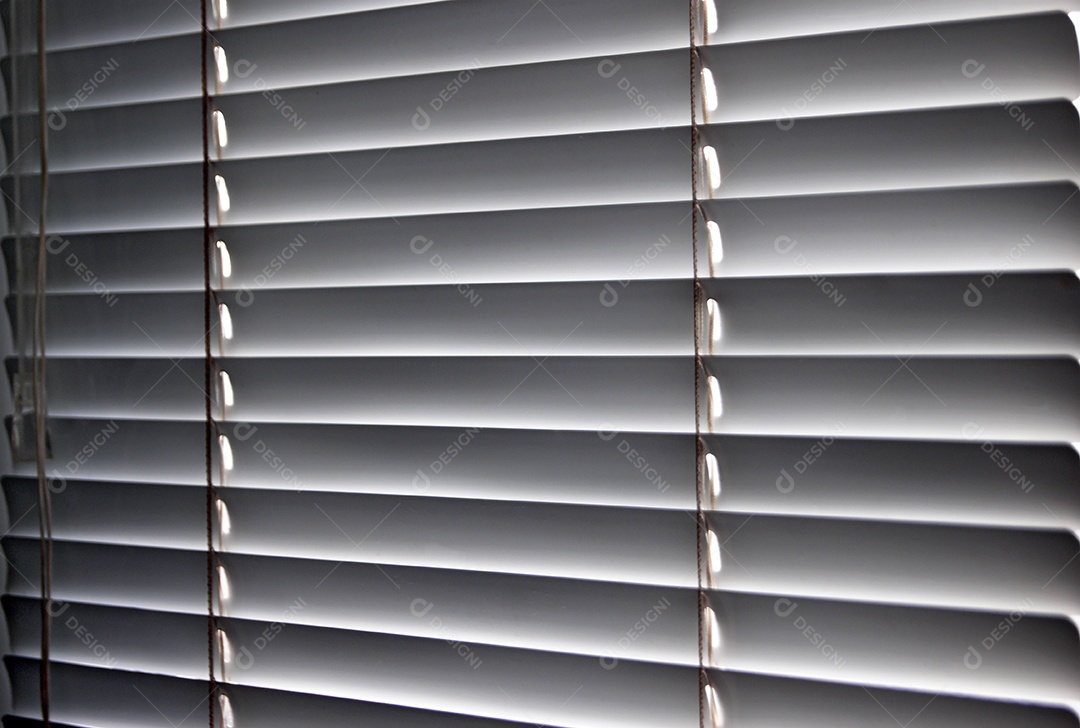 Persianas modernas de ferro para escritório