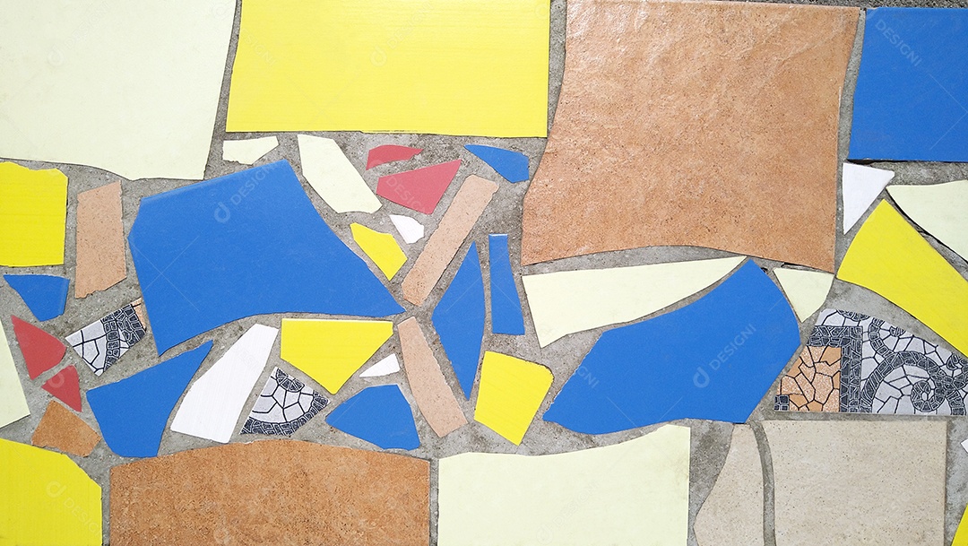 Piso ou parede em mosaico cerâmico colorido