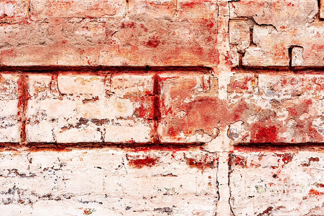 Textura, tijolo, parede, pode ser usado como fundo. Textura de tijolo com arranhões e rachaduras