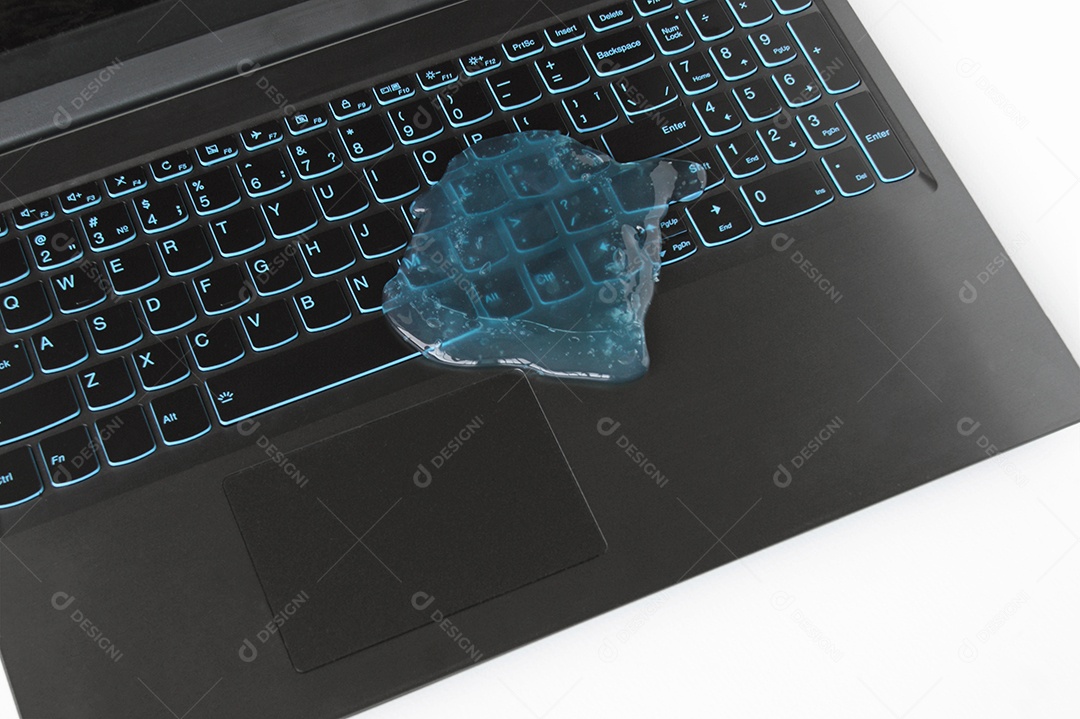 Teclado com gel para limpeza