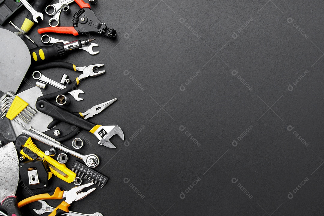 Variadas ferramentas de trabalho