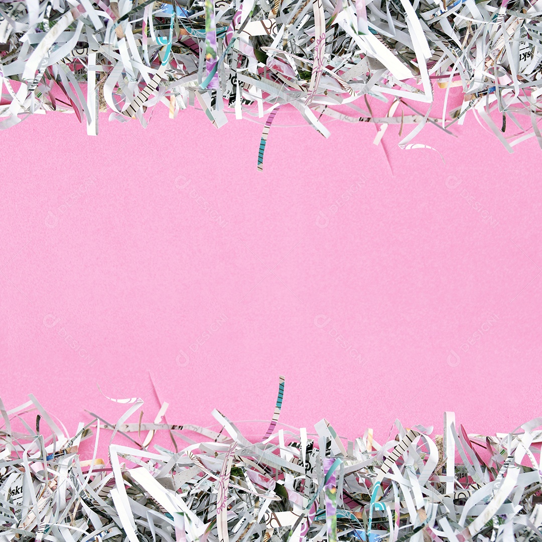 Textura de papel cortados sobre fundo rosa