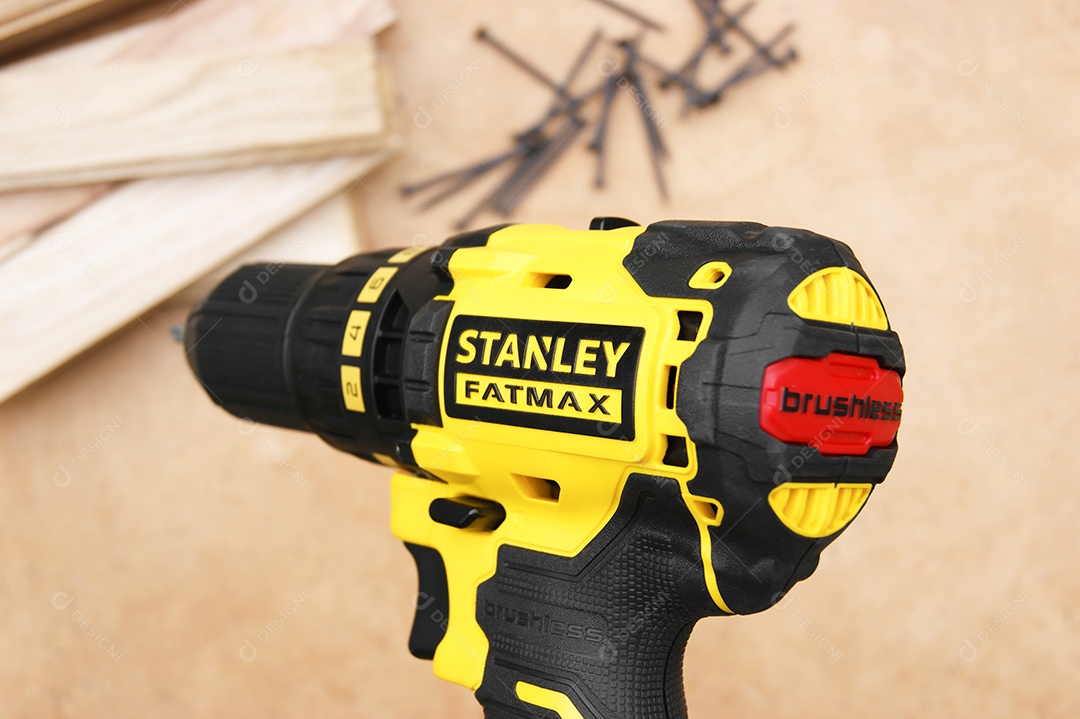 Parafusadeira Stakley