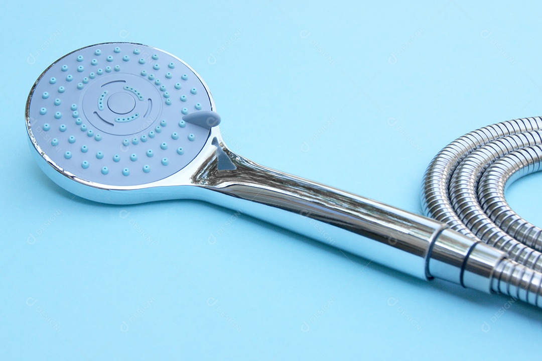 Cabeça de chuveiro cromada multimodo