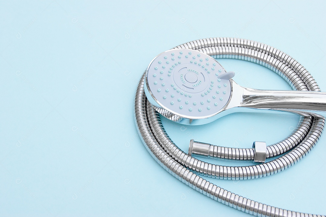 Cabeça de chuveiro cromada multimodo