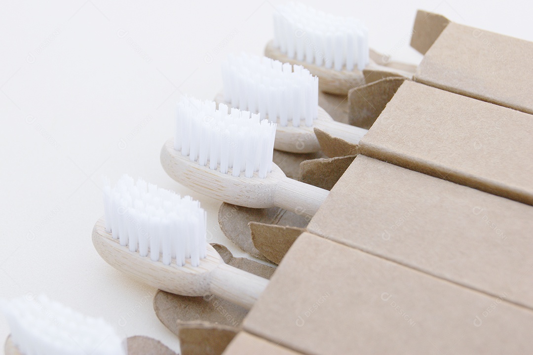Escovas feitas de bambu conscientização a natureza