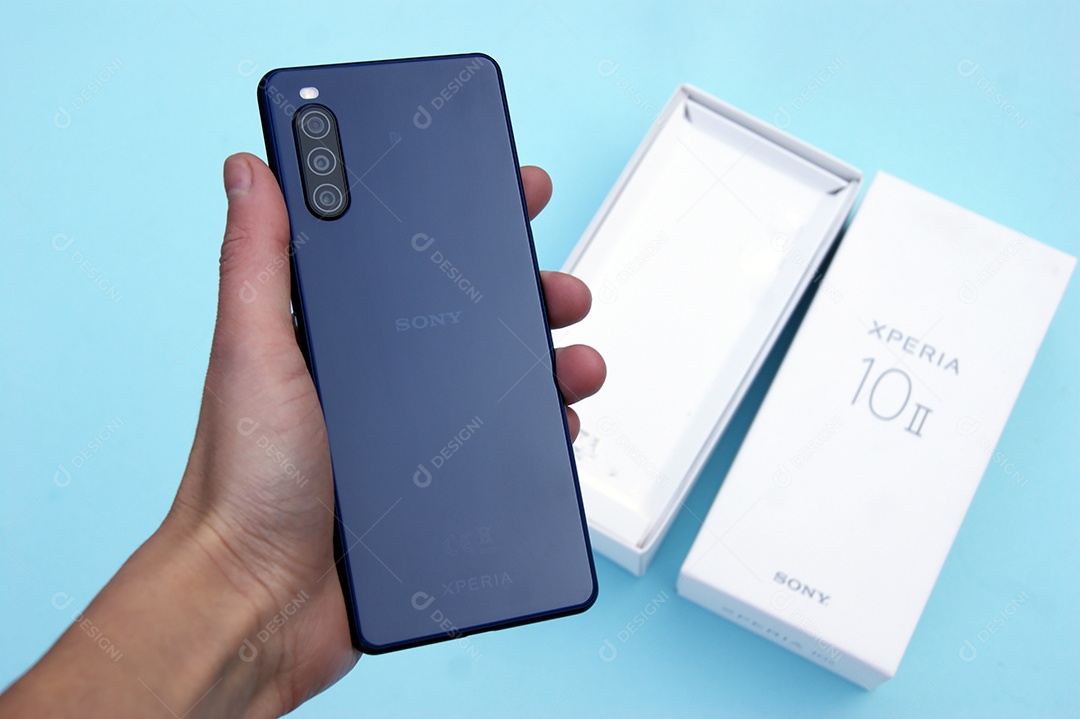 Celular x -peria 10 azul da sony