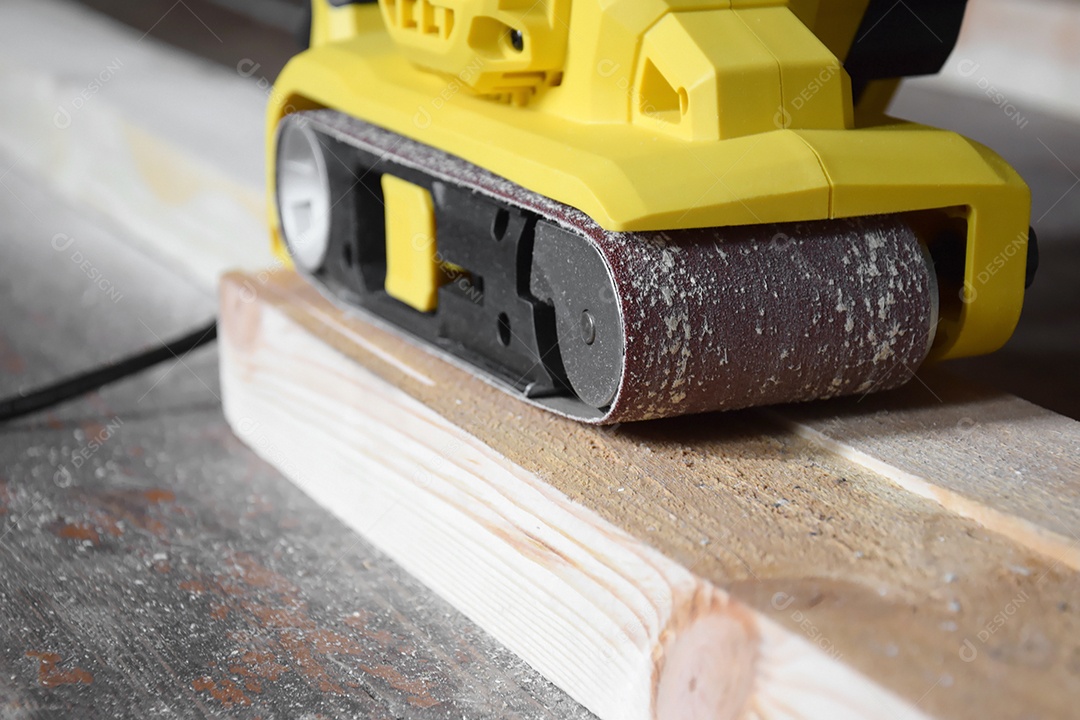 Maquina lixadeira de madeira