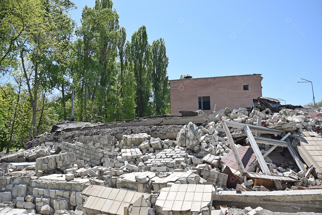 Destruição entre conflito entre Rússia e Ucrânia