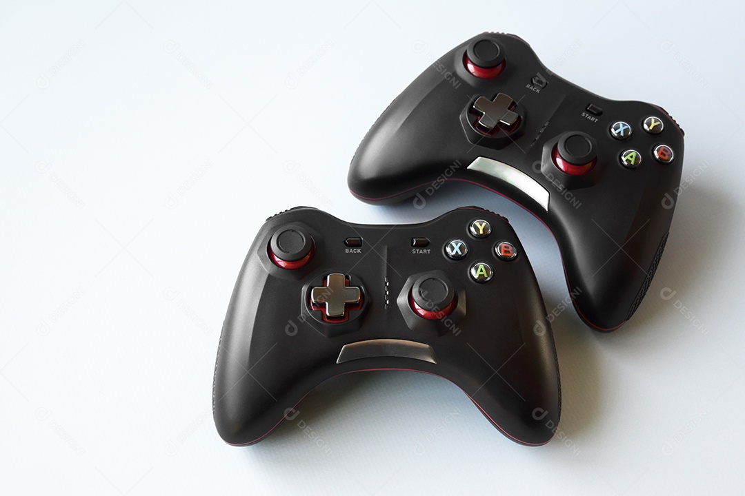 Controle de videogame novos