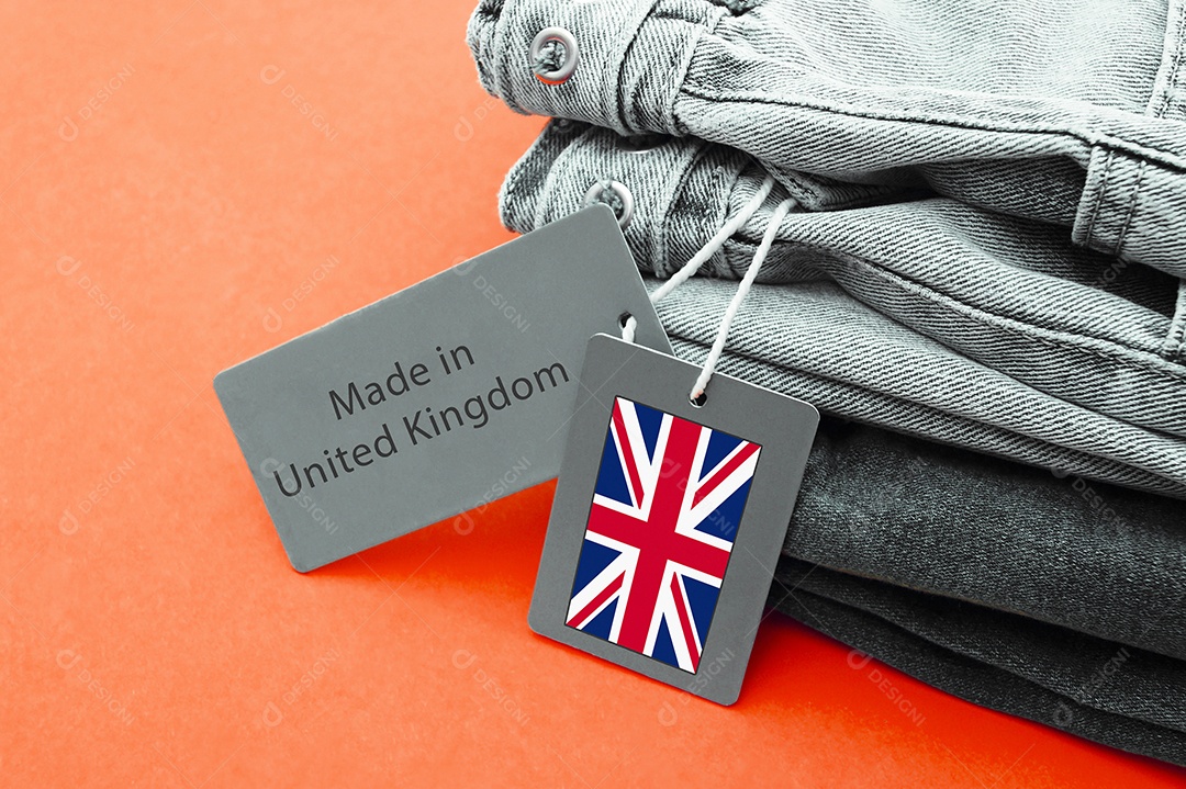 Roupa jeans fabricada no Reino Unido