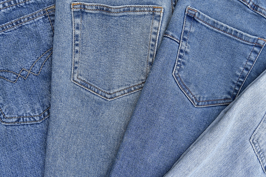 Bolsos de trás de peças jeans