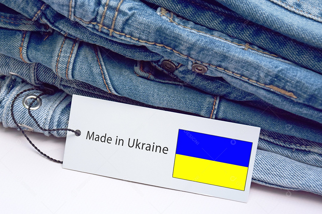 Peças de roupa jeans feita na Ucrânia