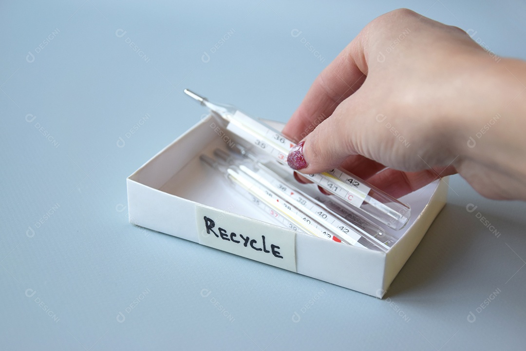 Caixa de termômetro reciclável