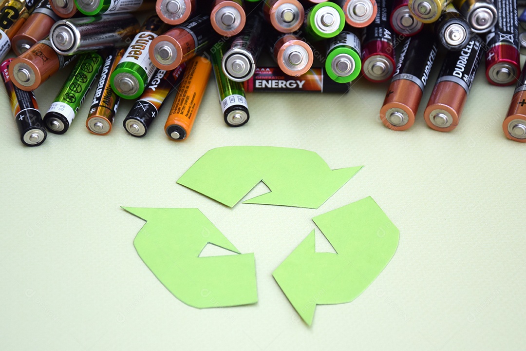 Reciclagem conceito para pilhas