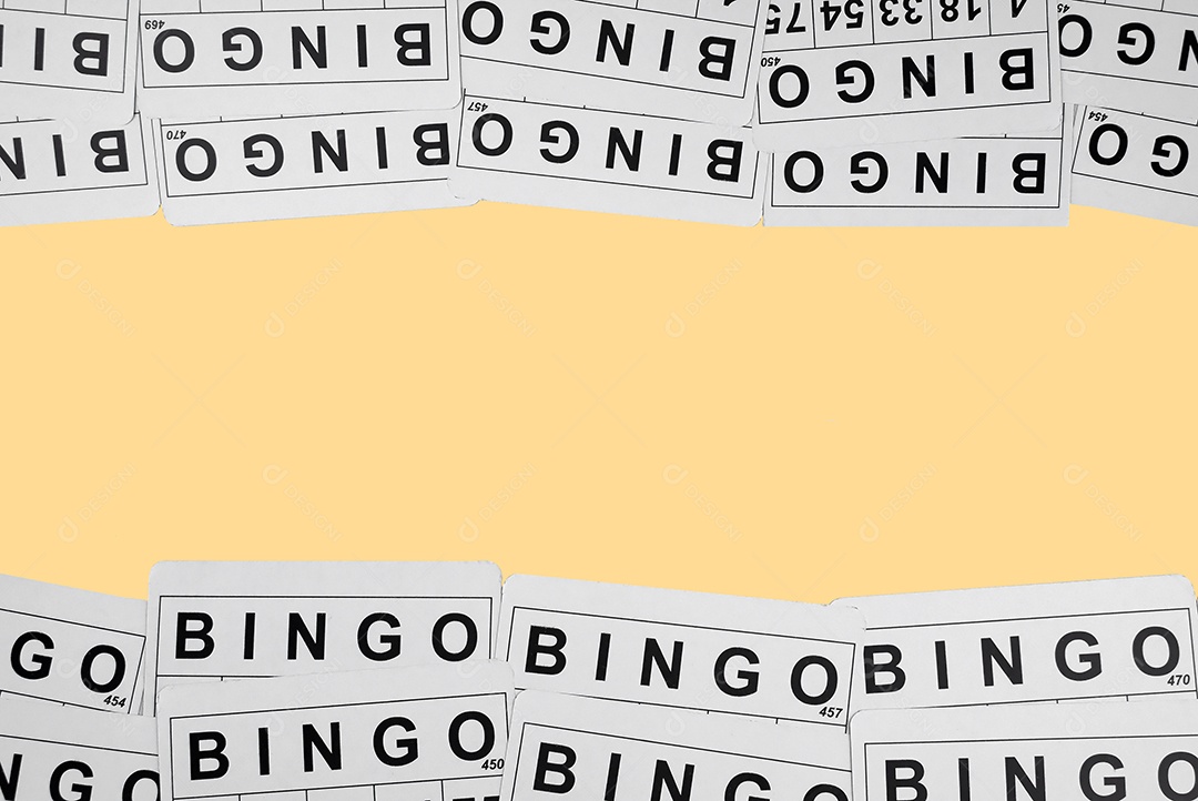 Bingo jogo da sorte muitas cartelas sobre fundo claro