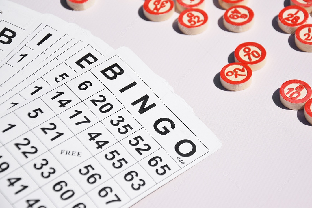 Cartelas de bingos para jogo com pedras de marcador