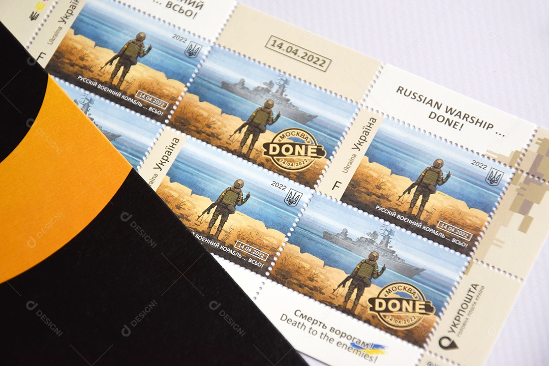 Selo postal da Ucrânia sobre fundo branco