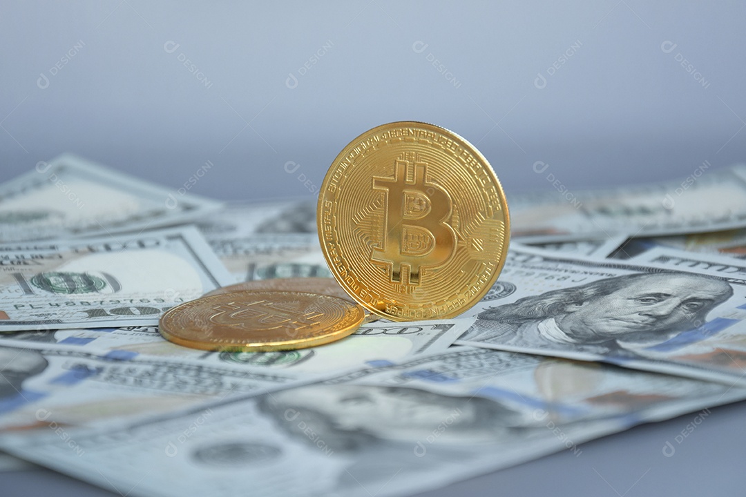Dólar americano e moeda Bitcoin de dinheiro digital juntos