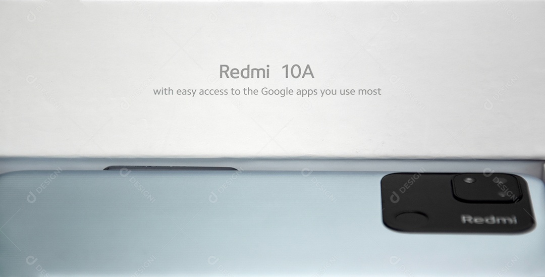 Xiaomi lança novo smartphone Redmi 10A prata