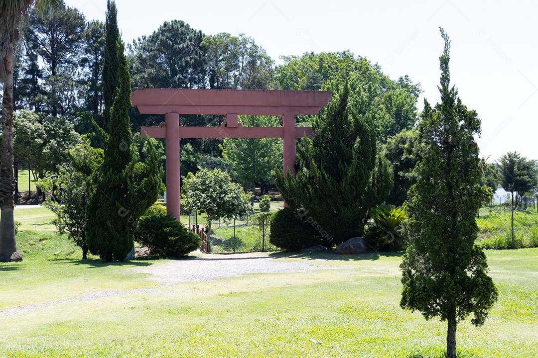 Portal de entrada em um parque.