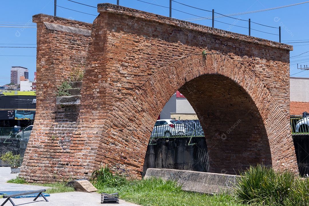 Ponte torta ponto turistico de Jundiaí.