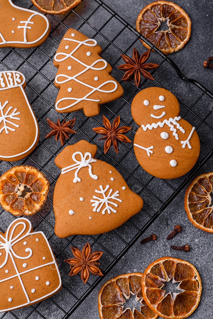 Lindos e deliciosos biscoitos de gengibre de Natal