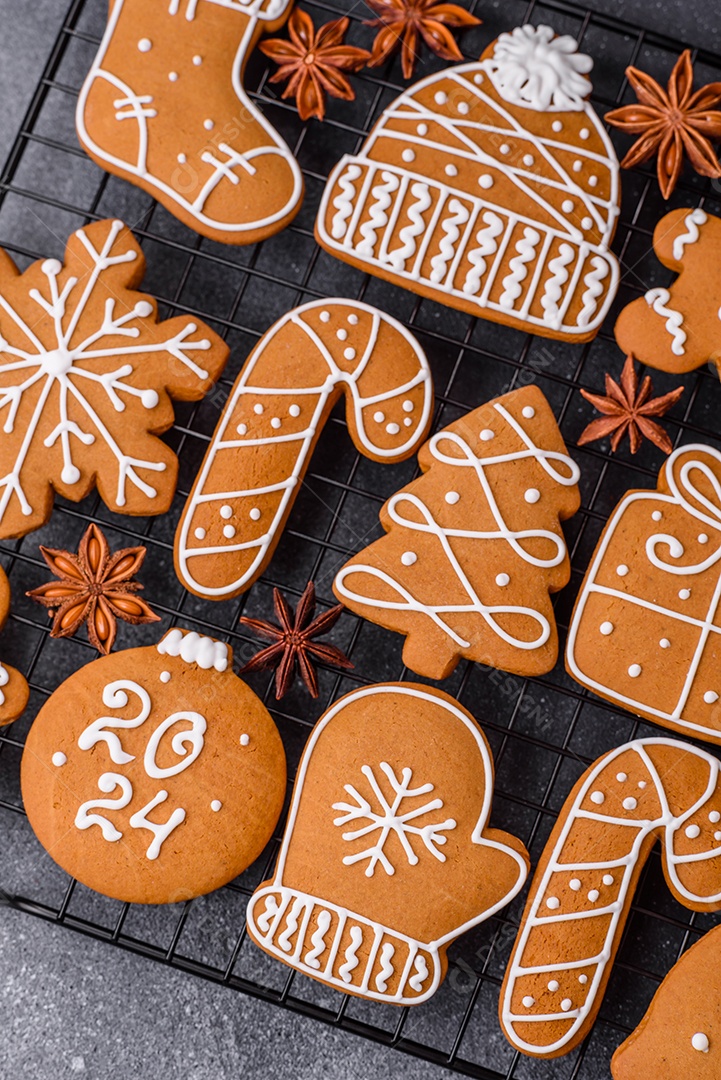 Lindos e deliciosos biscoitos de gengibre de Natal