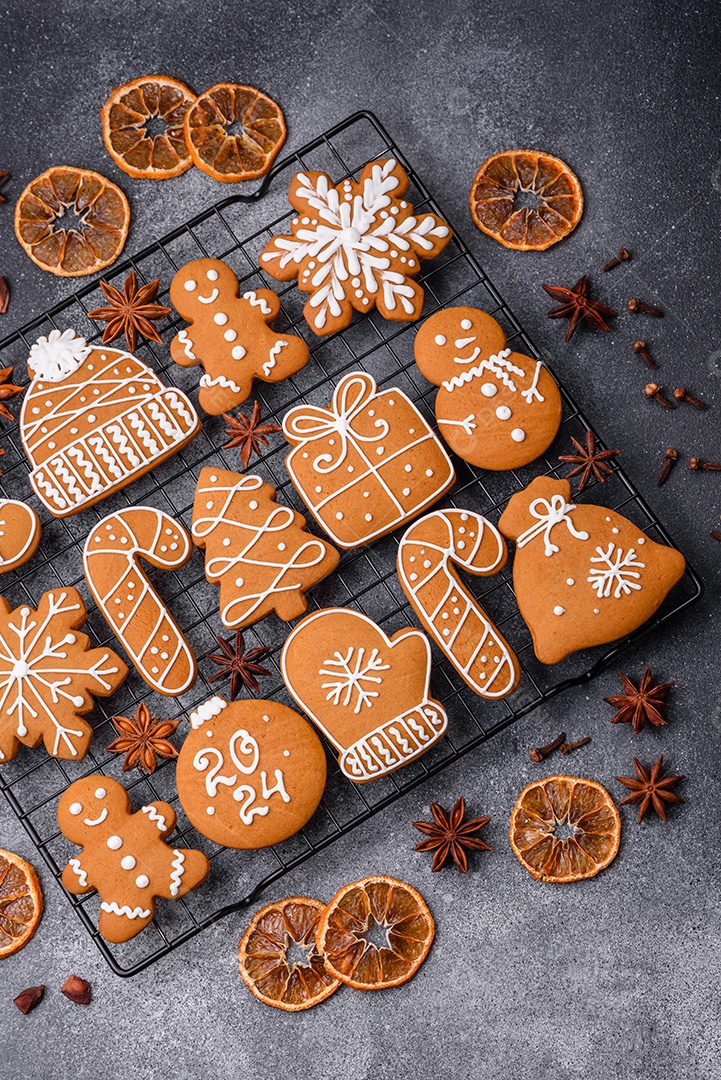 Lindos e deliciosos biscoitos de gengibre de Natal