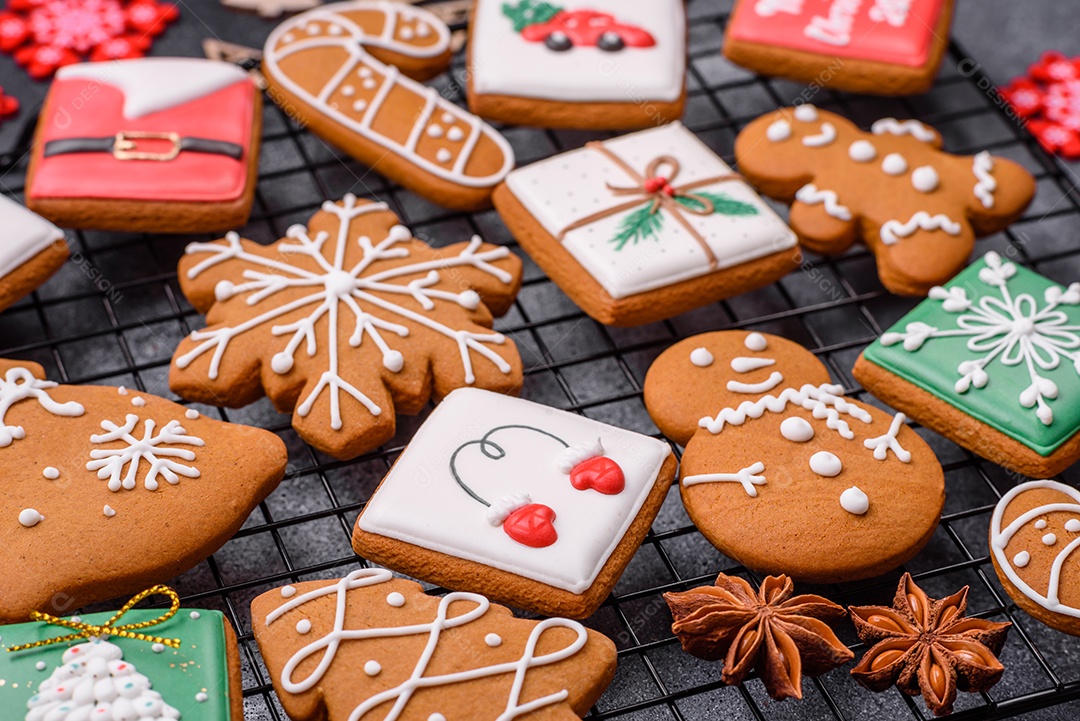 Lindos e deliciosos biscoitos de gengibre de Natal