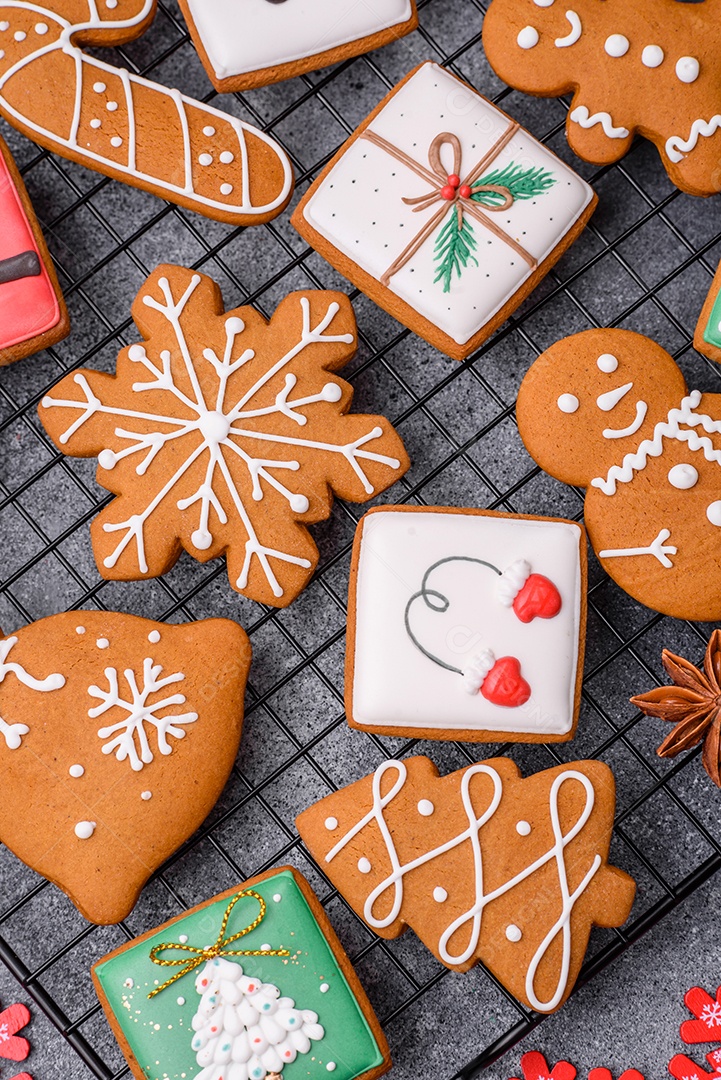 Lindos e deliciosos biscoitos de gengibre de Natal