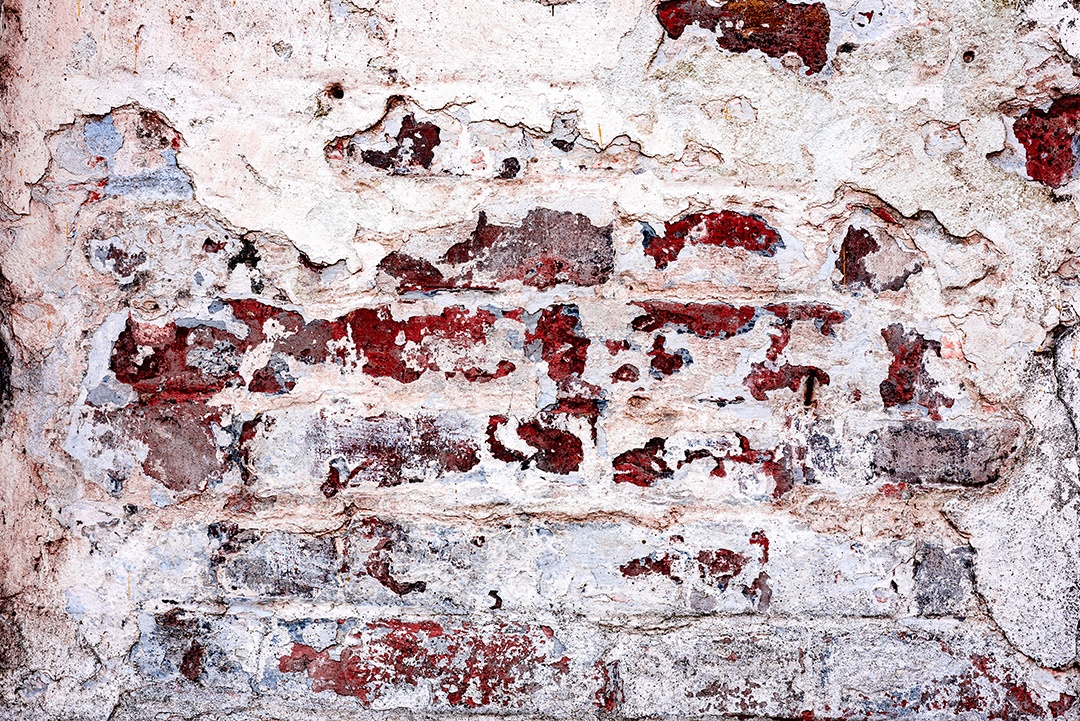 Textura, tijolo, parede, pode ser usado como fundo. Textura de tijolo com arranhões e rachaduras