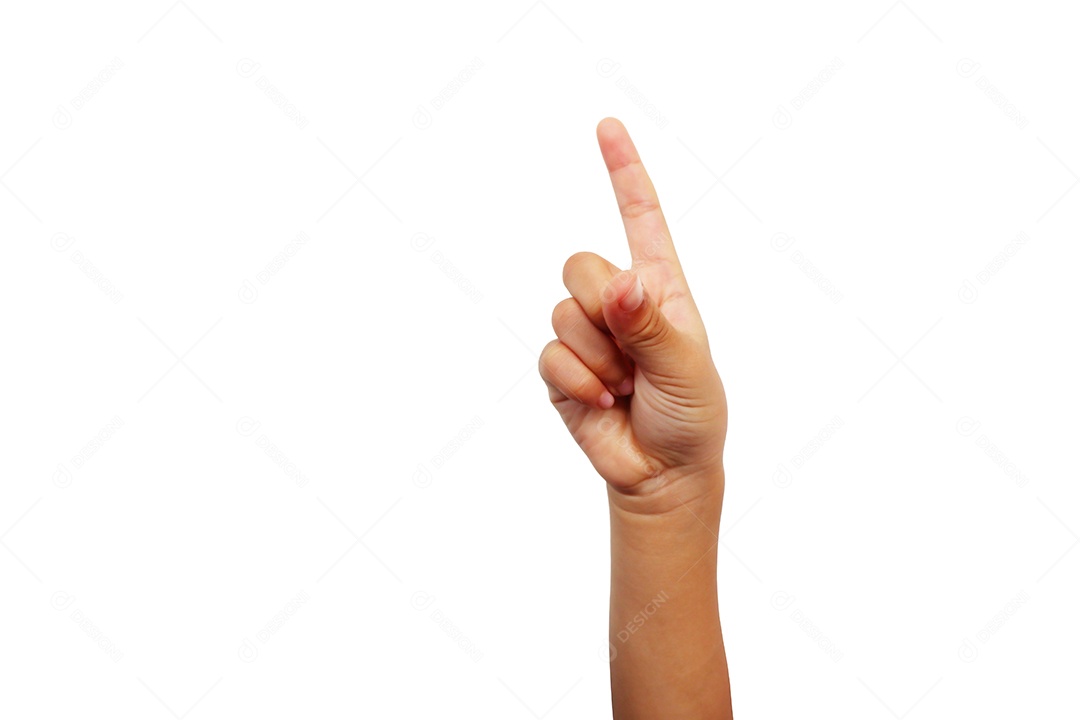As mãos do menino estão fazendo gestos de apontar em um fundo branco