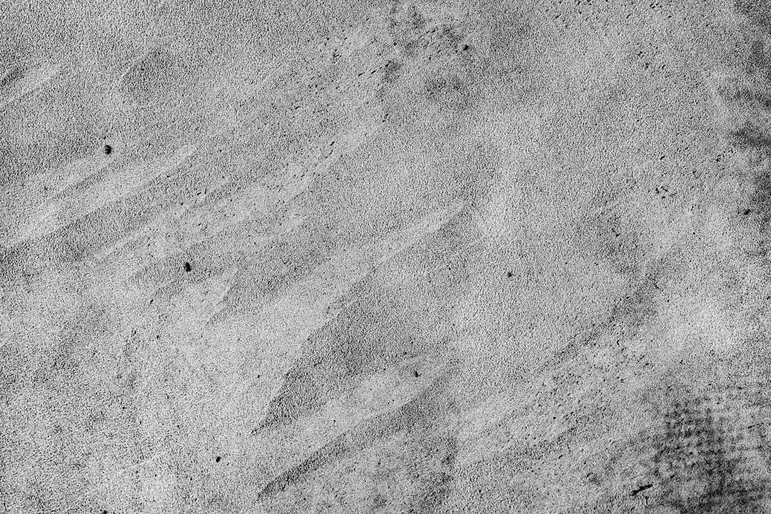 Textura, parede, concreto, pode ser usado como fundo. Fragmento de parede com arranhões e rachaduras