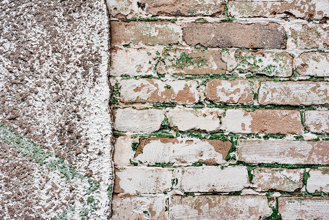 Textura, madeira, parede, pode ser usada como fundo. Textura de madeira com arranhões e rachaduras