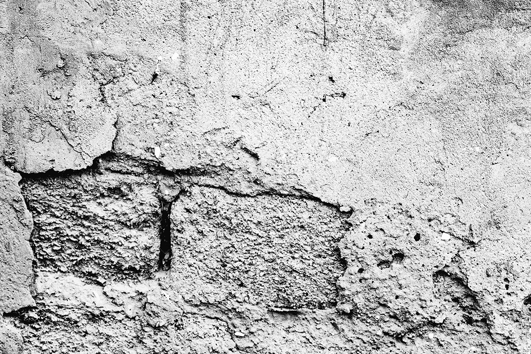 Textura, tijolo, parede, pode ser usado como fundo. Textura de tijolo com arranhões e rachaduras