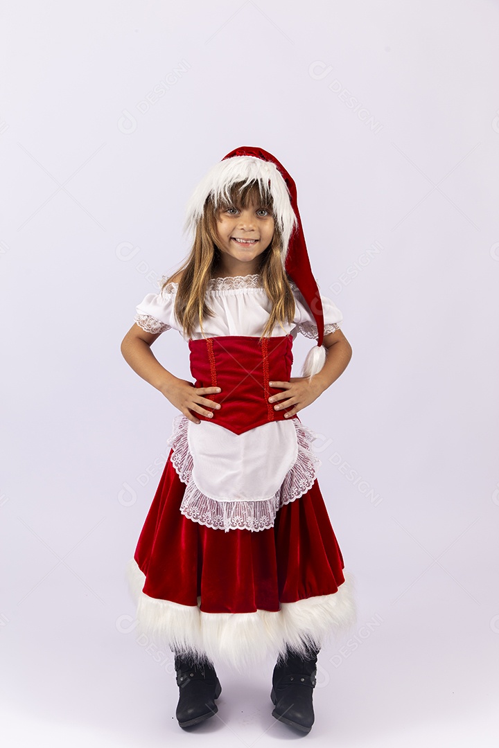 Linda garotinha com fantasia de Mamãe Noel