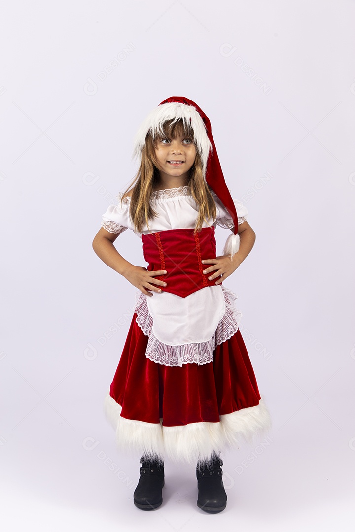 Linda garotinha com fantasia de Mamãe Noel