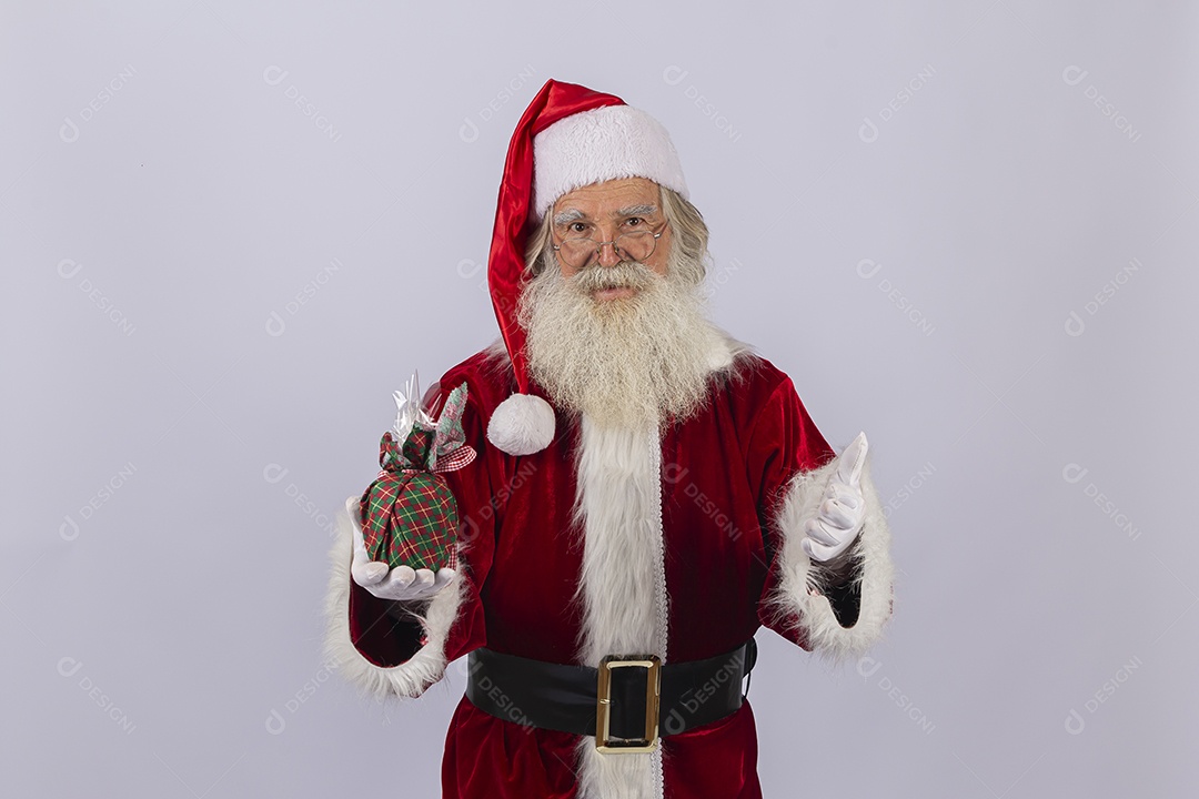 Papai Noel sobre fundo branco