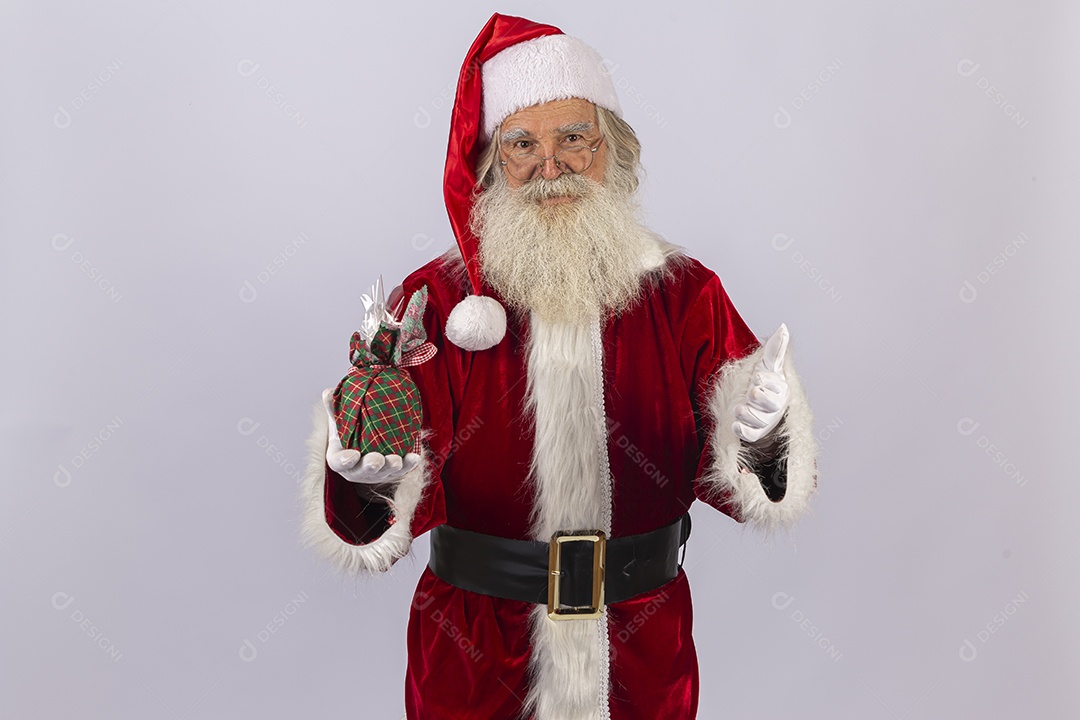 Papai Noel sobre fundo branco