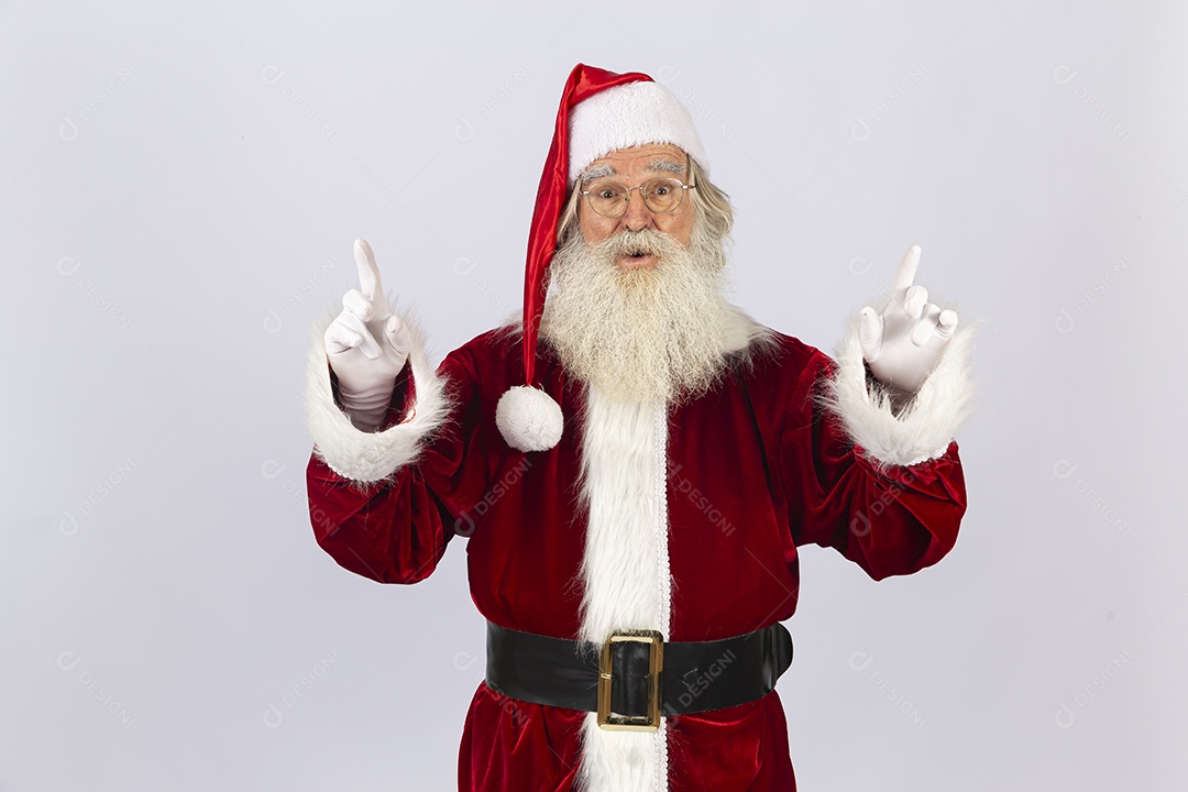 Papai Noel sobre fundo branco