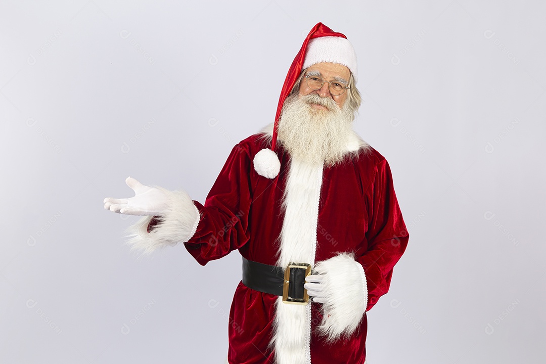 Papai Noel sobre fundo branco