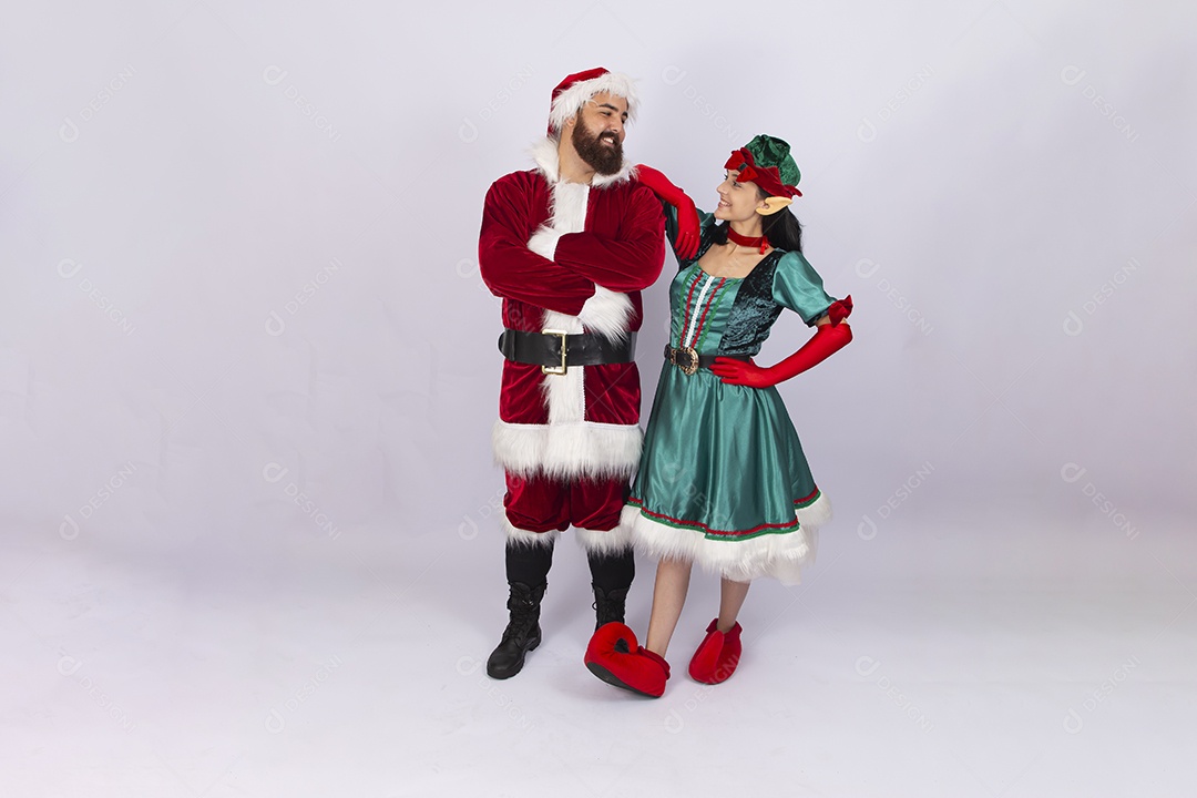 Papai Noel e duende em fundo branco