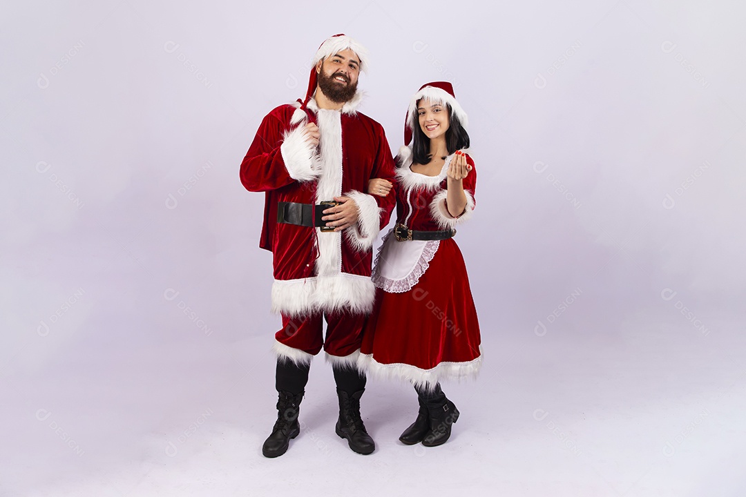 Papai Noel e jovem sobre fundo branco