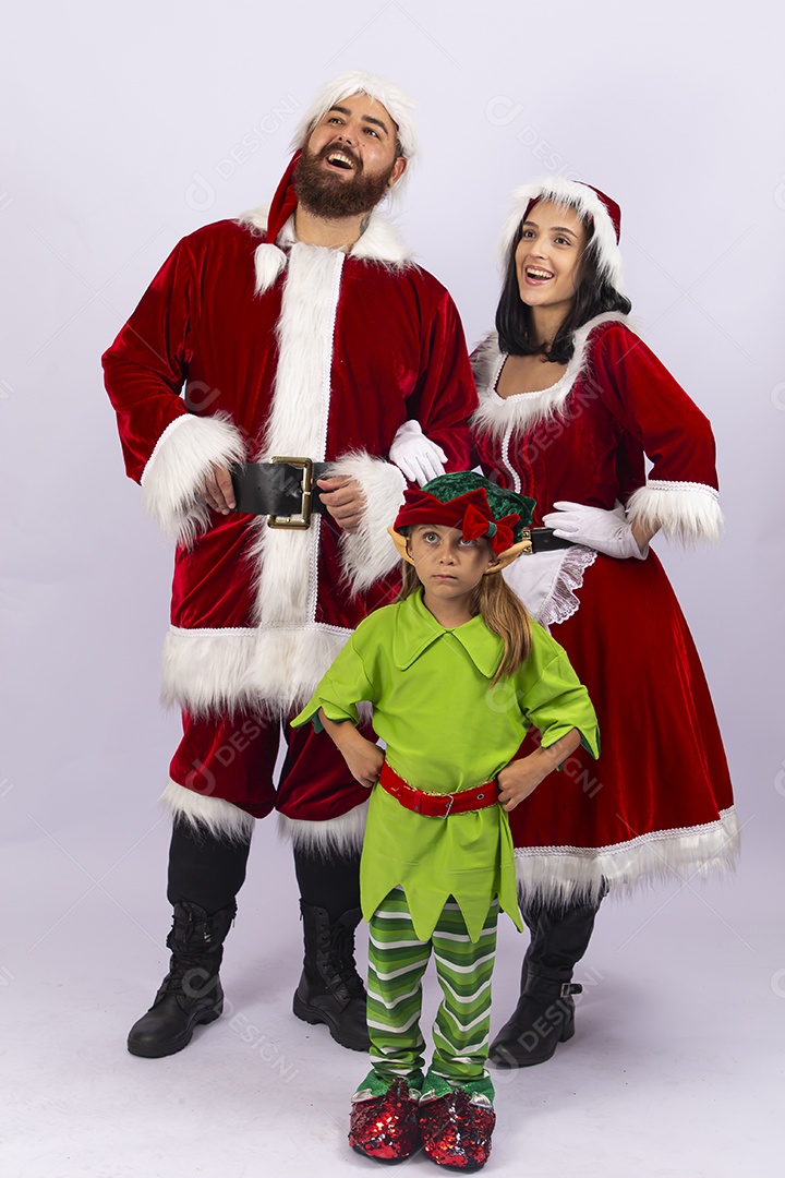 Papai e Noel e mamãe Noel sobre fundo branco