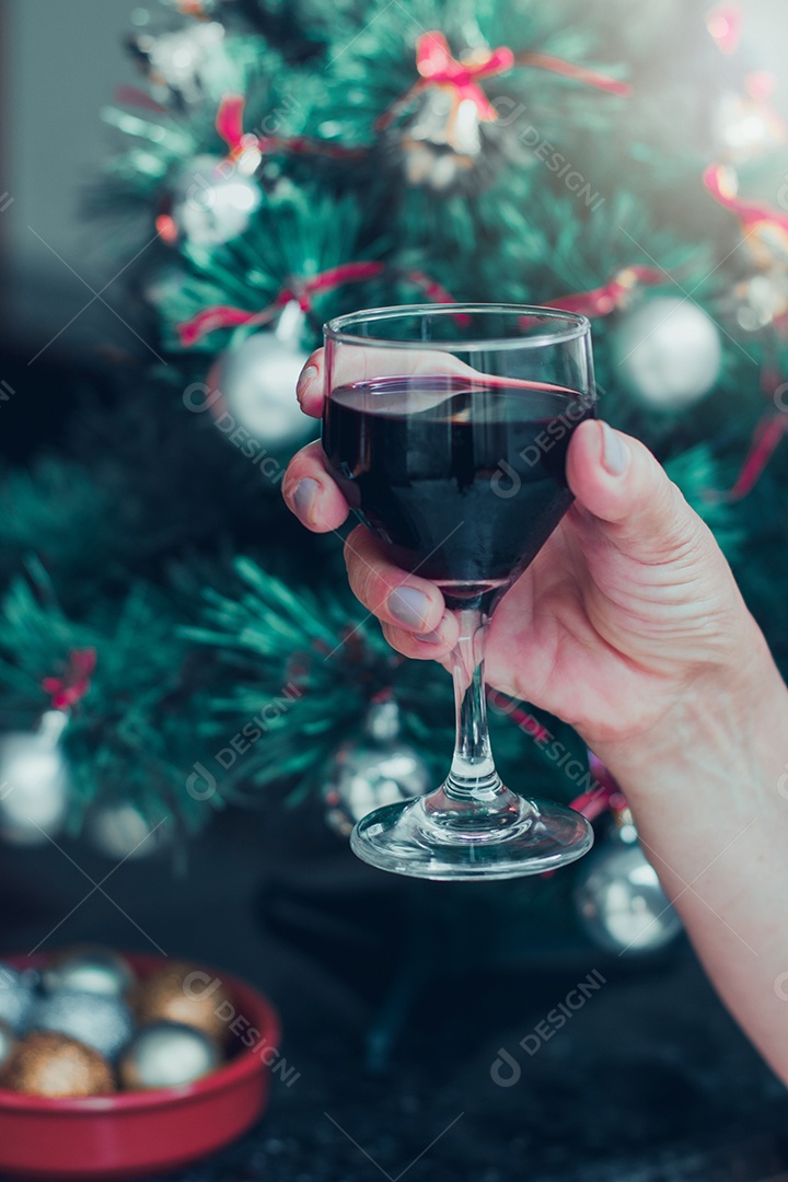 Fundo de natal  felicidades na árvore de natal