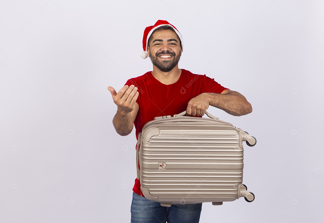 Homem jovem com gorro de Papai Noel